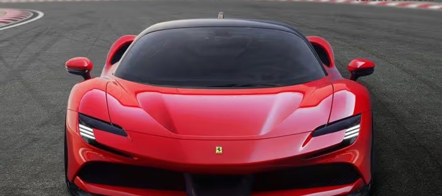 Begini Rasanya Bawa Ferrari SF90 Stradale, Bukan Main!