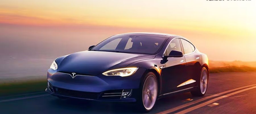 Tesla Model S Si Mobil Masa Depan yang Bikin Penasaran!