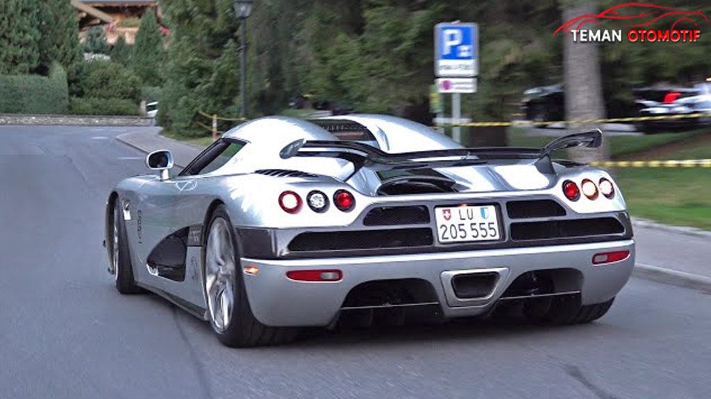 Koenigsegg CCXR Trevita Mobil Langka Bernilai Fantastis!
