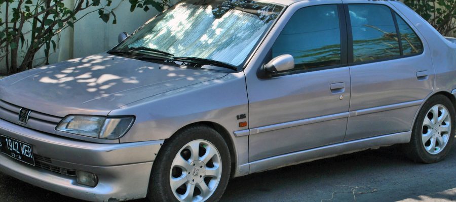 Nostalgia Bareng Peugeot 306 Si Tua yang Tetap Menawan