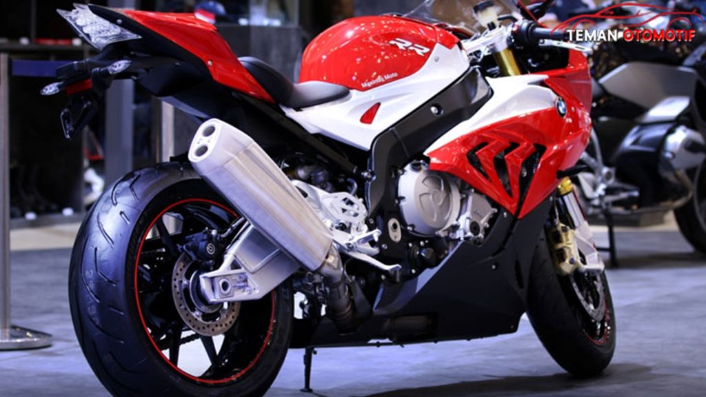 BMW S1000RR 2025 Review Harga dan Terbaru