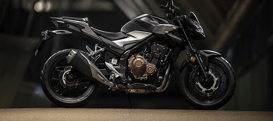 Honda CB500F Gesit di Jalan, Unik di Tongkrongan!