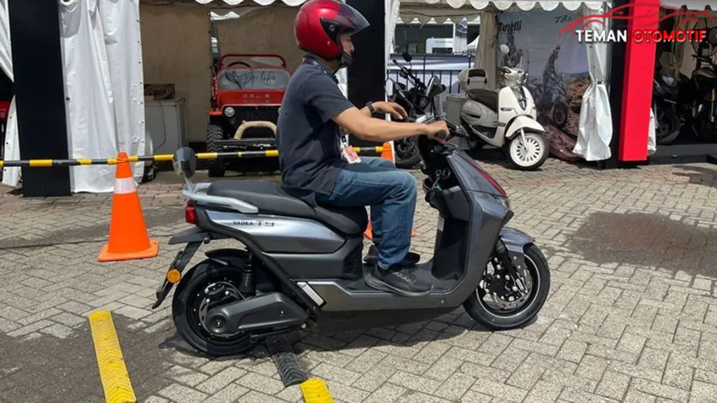 Bye-bye Bensin! Yadea T9 Siap Temani Gaya Hidupmu