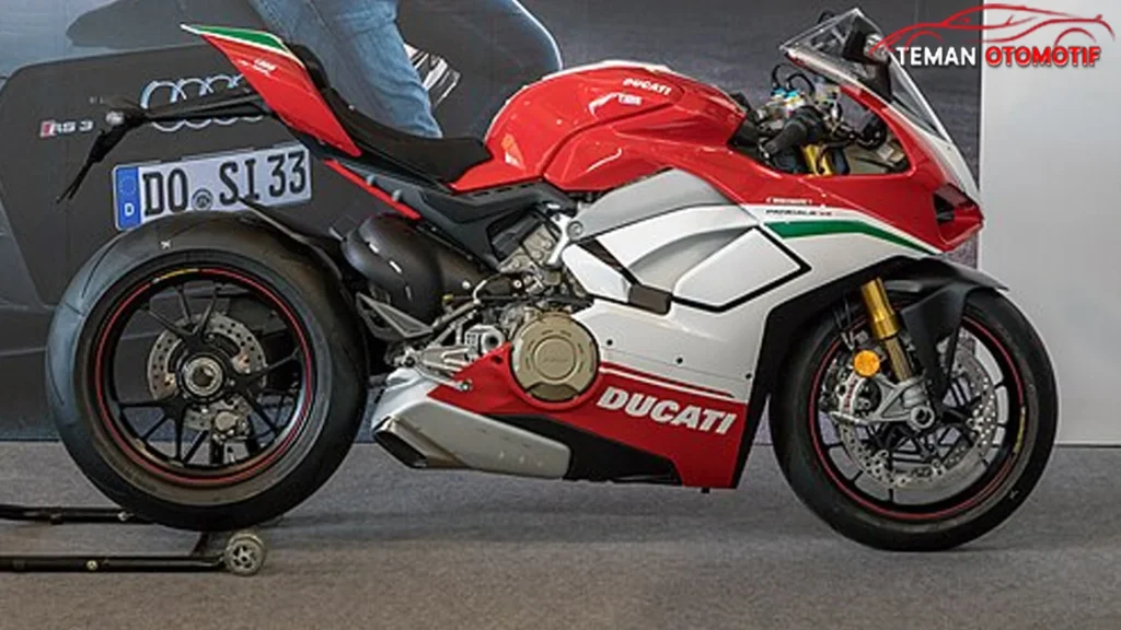 Ducati Panigale V4 Impian Para Pecinta Kecepatan!