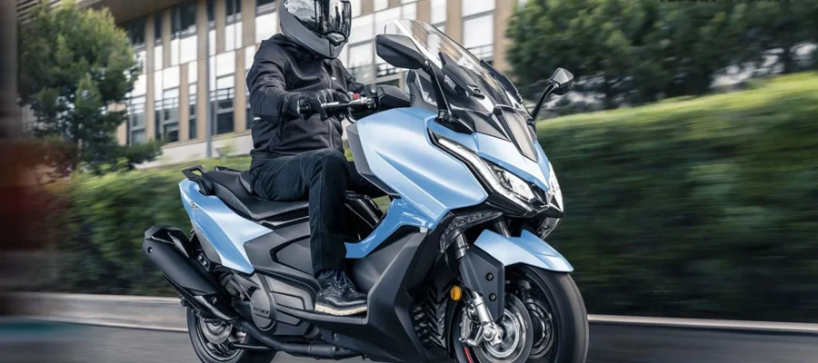 Kymco AK 550: Pilihan Tepat Para Pecinta Maxi Scooter!